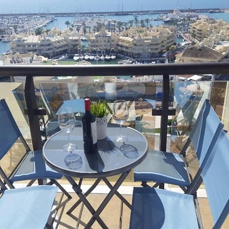 Estudio Puerto Marina Apartment เบนัลมาเดนา ภายนอก รูปภาพ