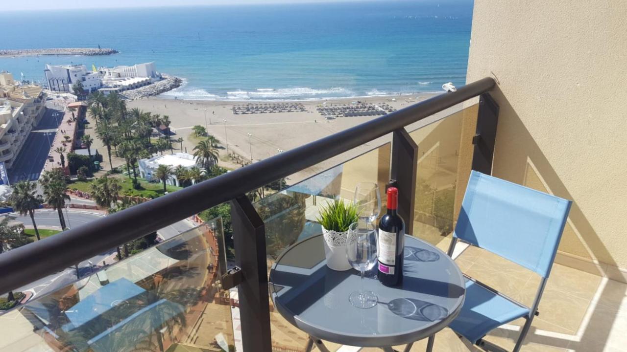 Estudio Puerto Marina Apartment เบนัลมาเดนา ภายนอก รูปภาพ