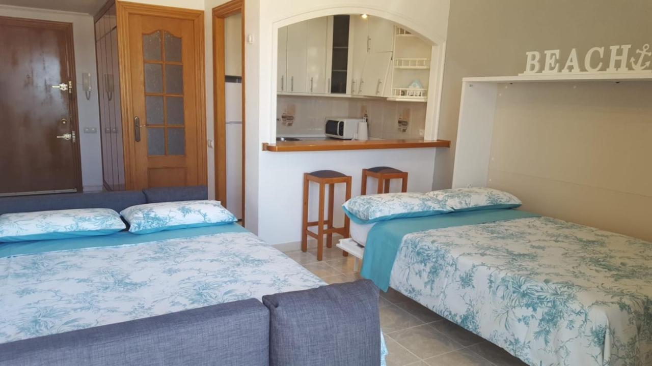 Estudio Puerto Marina Apartment เบนัลมาเดนา ภายนอก รูปภาพ