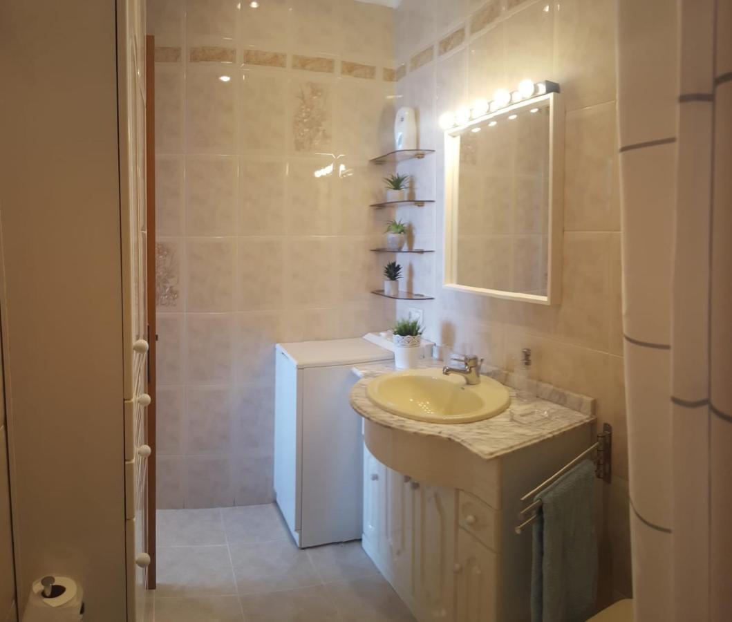Estudio Puerto Marina Apartment เบนัลมาเดนา ภายนอก รูปภาพ